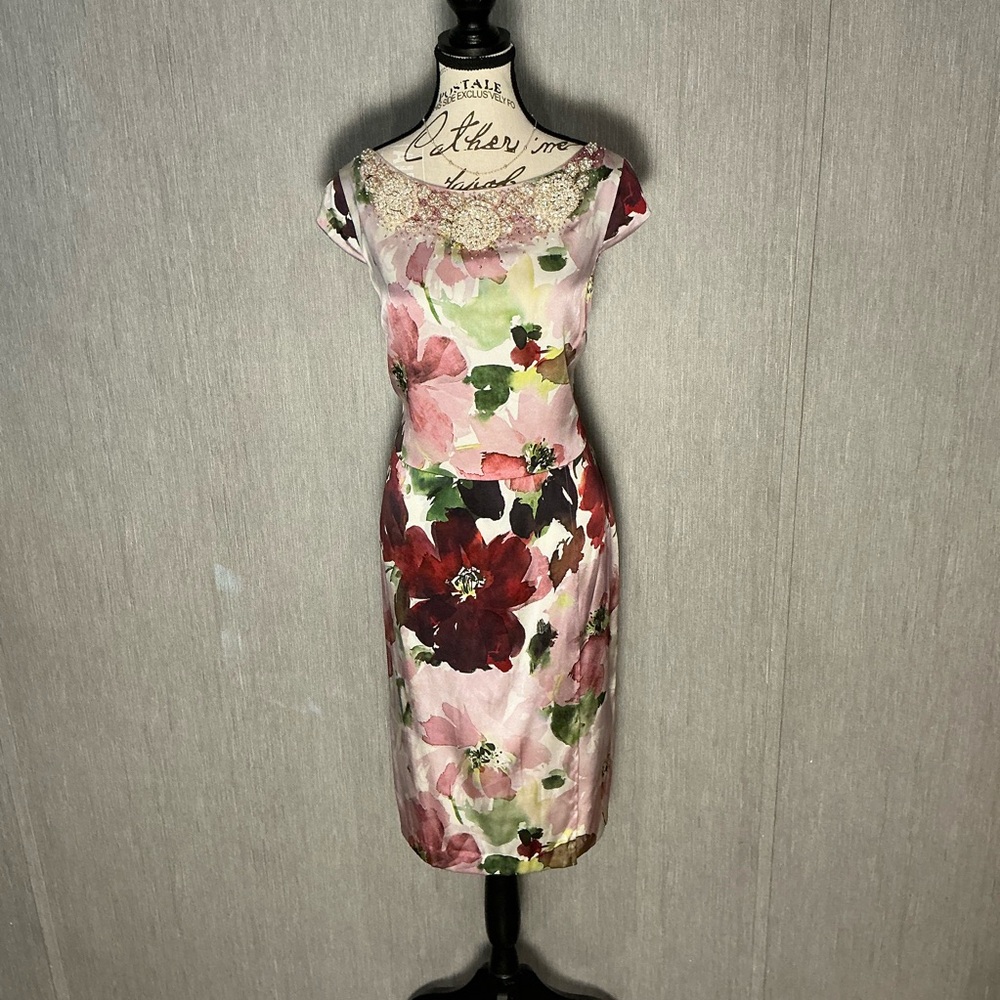 St. John Floral Midi Dress in Pink and Green Size 6 - Picture 11 of 11